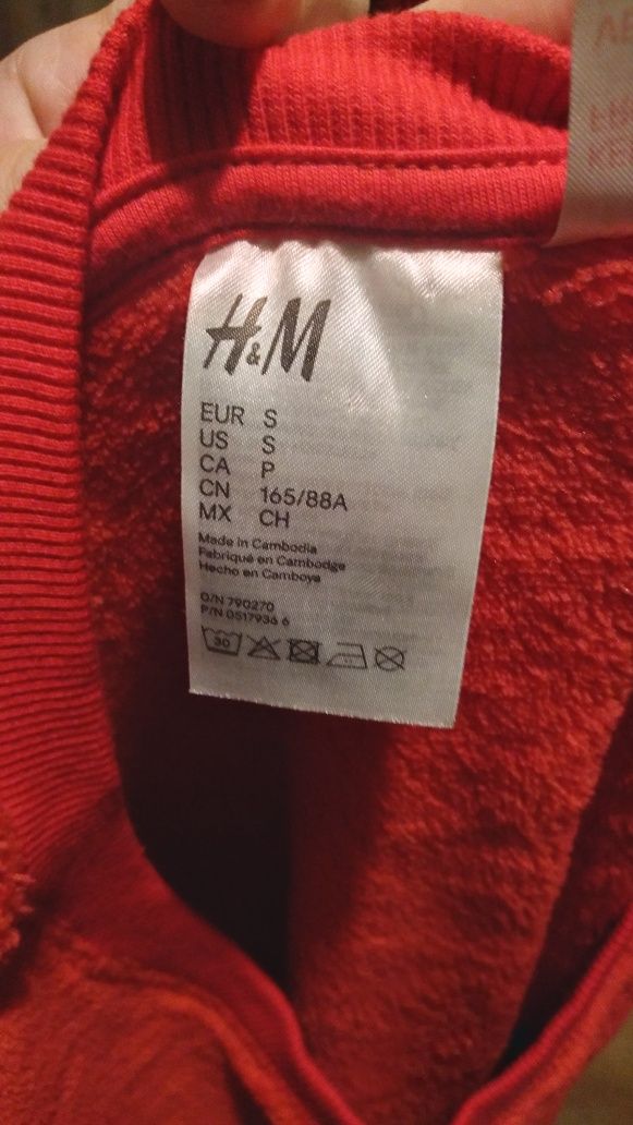 Świąteczny,  czerwony sweterek  bluza H&M
