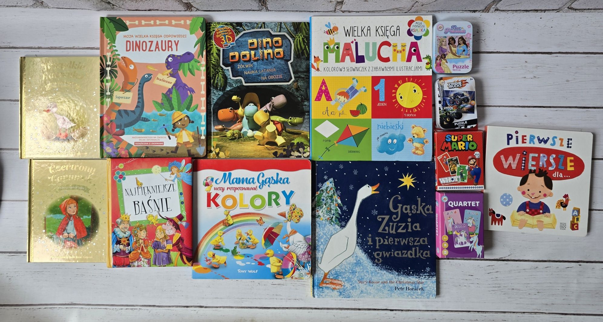 Zestaw dla dzieci książki puzzle gry