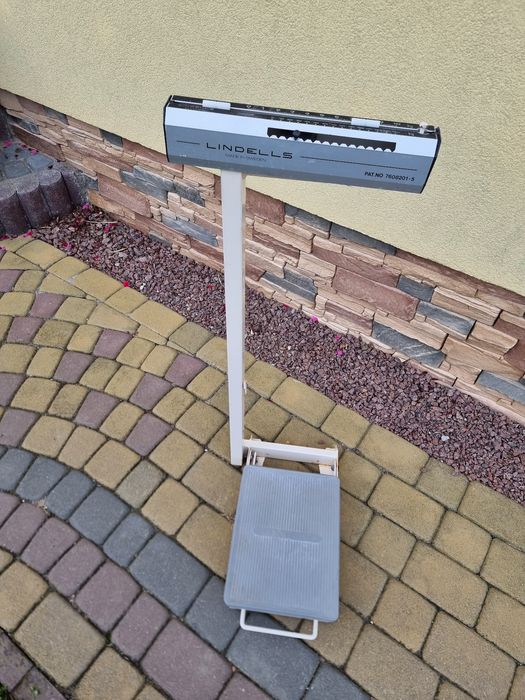 Zabytkowa waga Lindells - Szwecja vintage

lata 70.