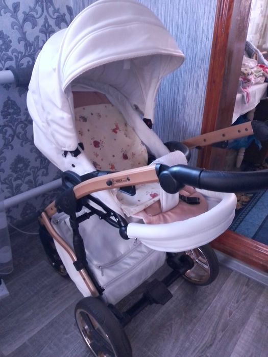 Каляска Junama 3в1 недорого в гарному стані