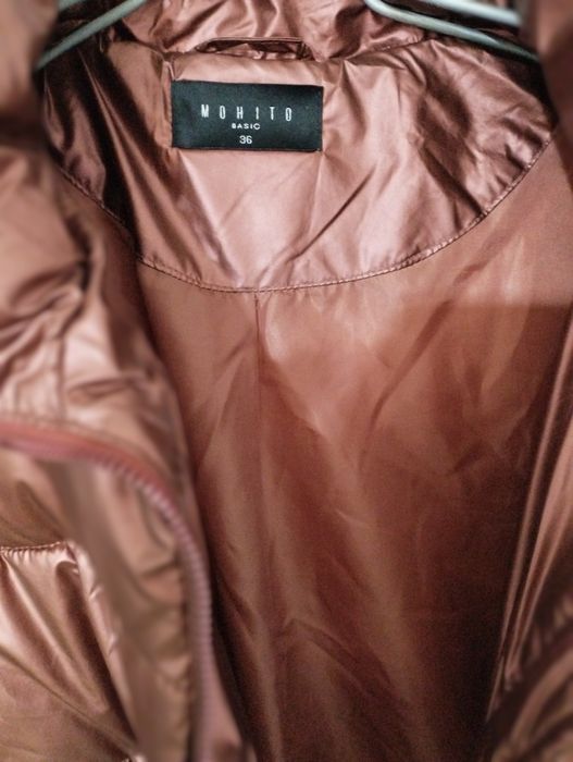 Куртка жіноча від бренду Mohito 36р , б/в