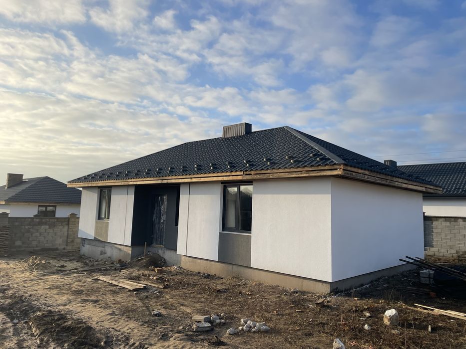 Окремий Будинок на Льонокомбінаті з Міськими Мережами