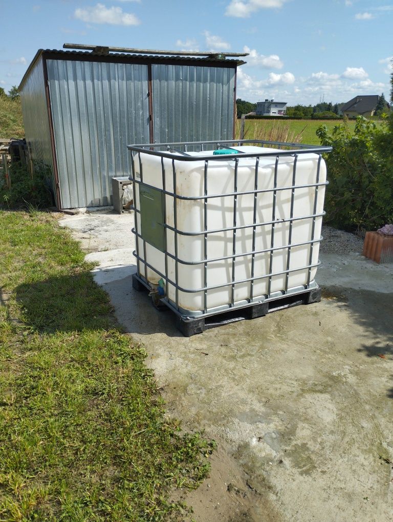 Mauzer na wodę 1000 l