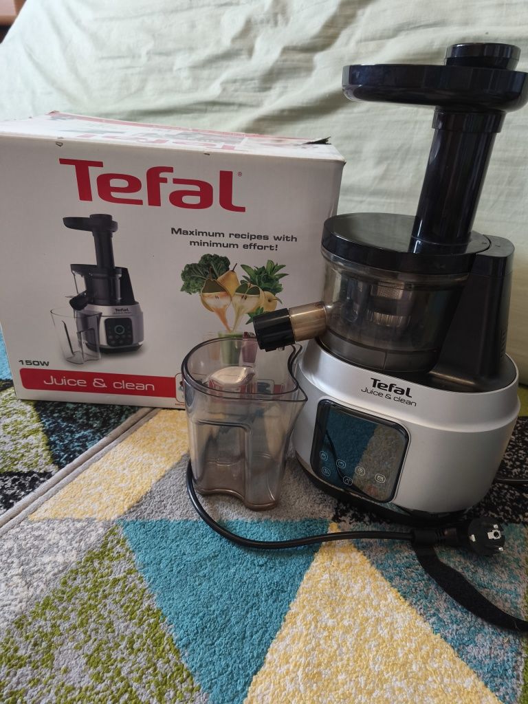 Продам соковыжималку Tefal JUICE & CLEAN ZC420E38