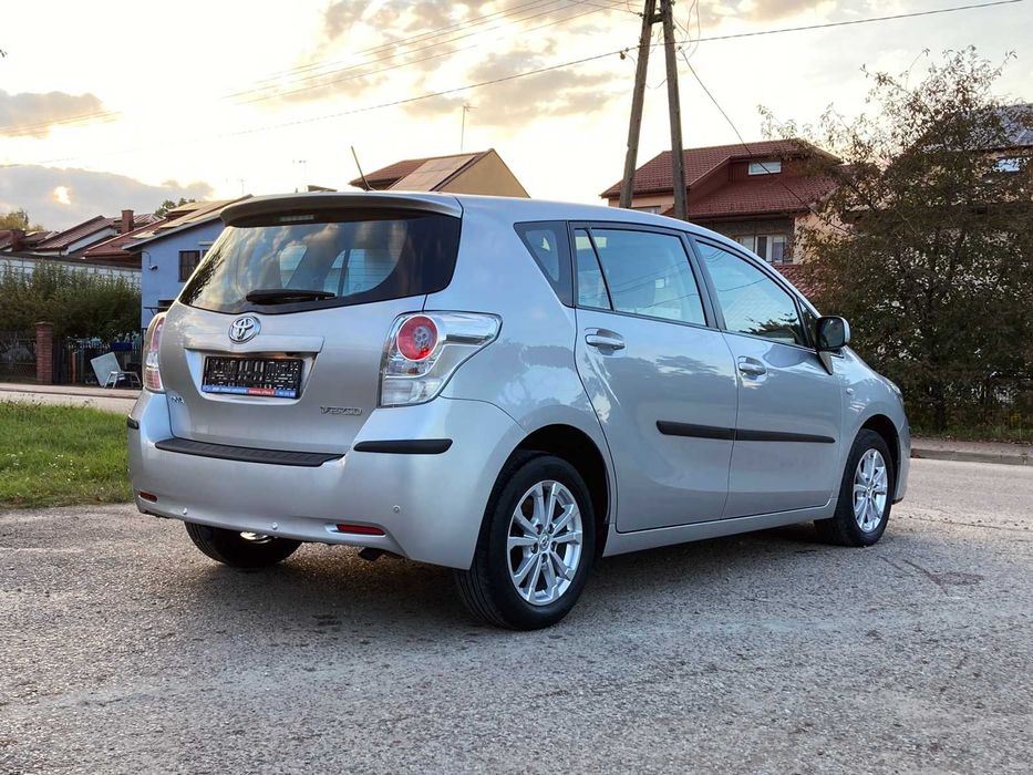 TOYOTA VERSO* 1.8 147KM* 10.2011r* 147.457km!! SERWIS*KAMERA*NAVI*