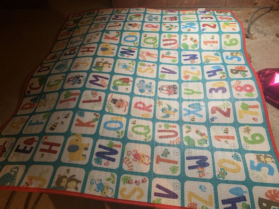 Tapetes de atividade infantil