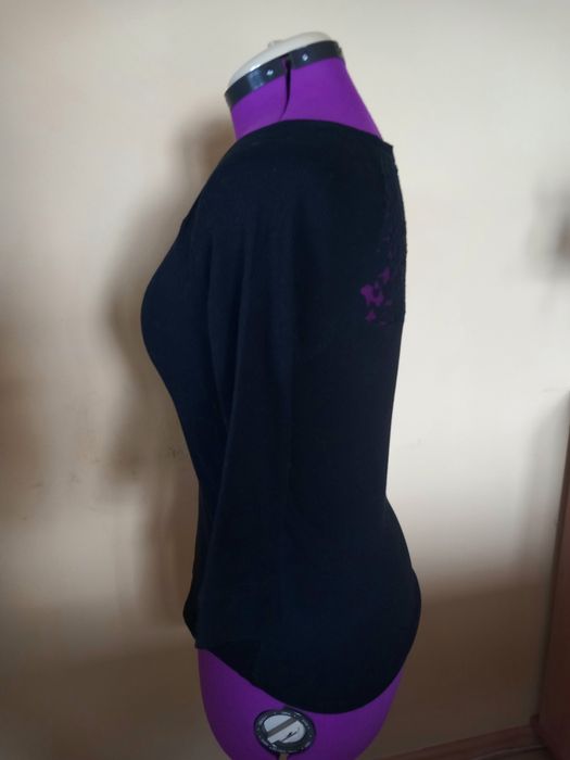 Bluzka z koronką roz.M-L