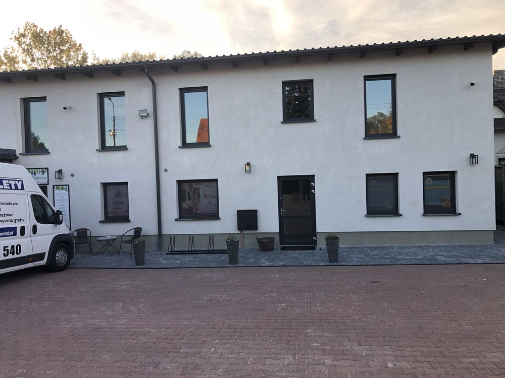 Lokal usługowy do wynajecja 14m2.na parterze