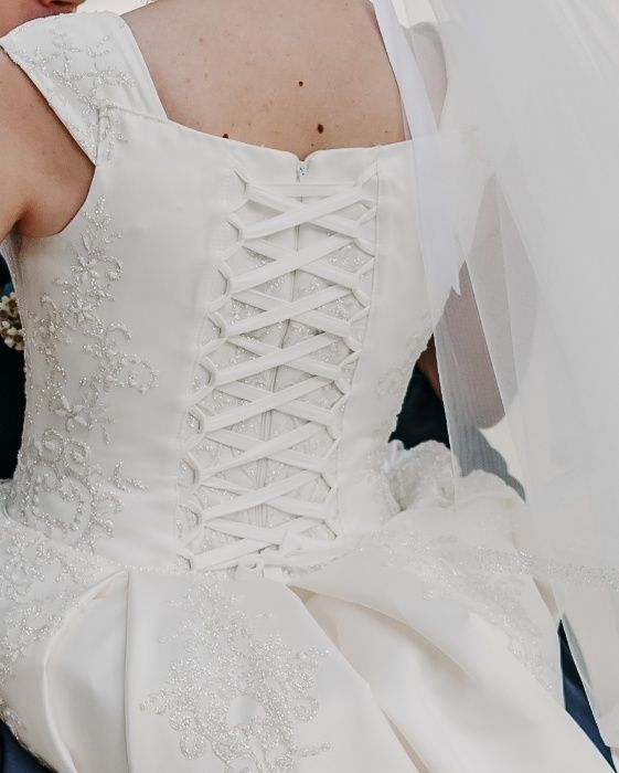 Весільна сукня, весільне плаття, свадебное платье
