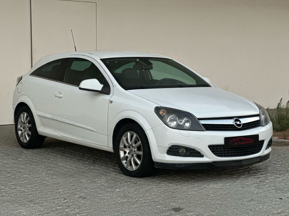 Opel Astra H 1.7 GTC