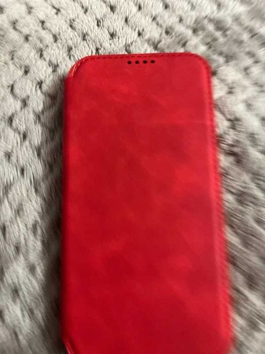 Etui na telefon iPhone 13