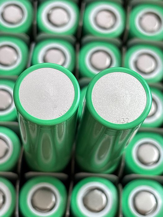 Нові 2500-2700мAh Високотокові Samsung 25R для інструменту  18650