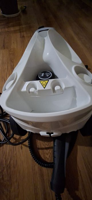 Пароочисник KARCHER  SC 4