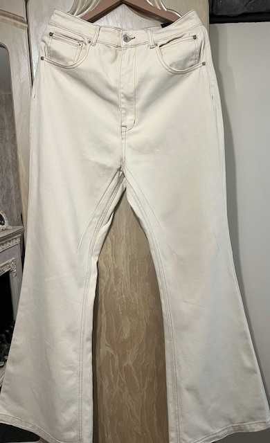 джинсы женские светлые