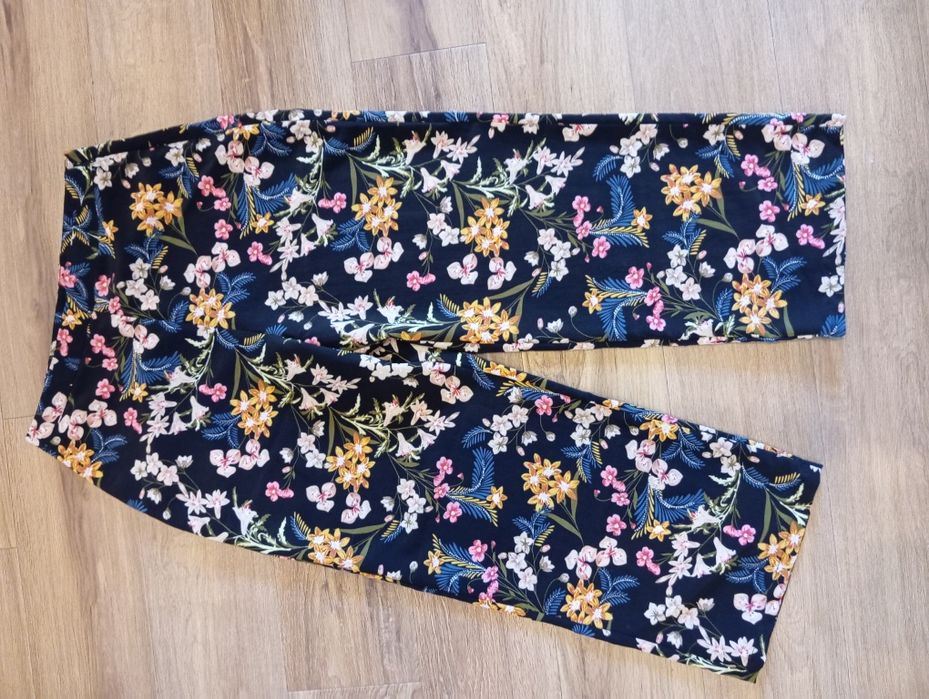 Spodnie letnie kwiaty kuloty 36 S