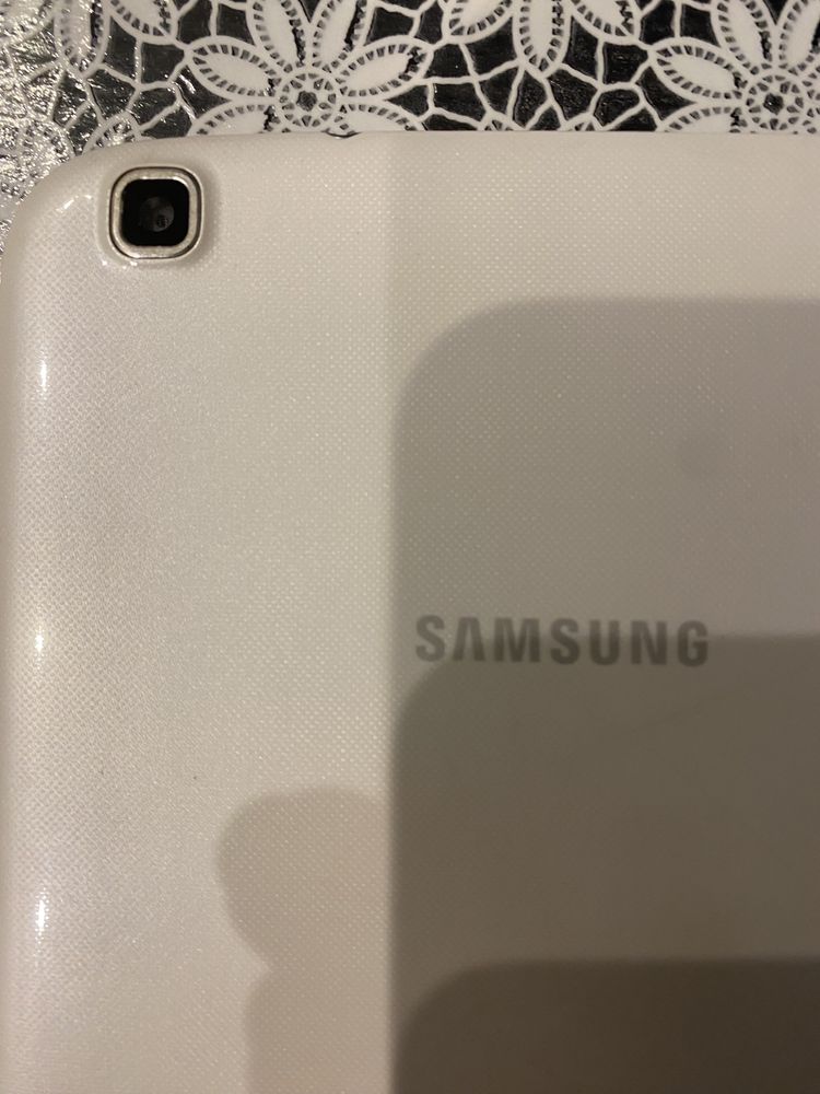 Tablet Samsung Galaxy tab3 16gb 8 cali model SM-T310
