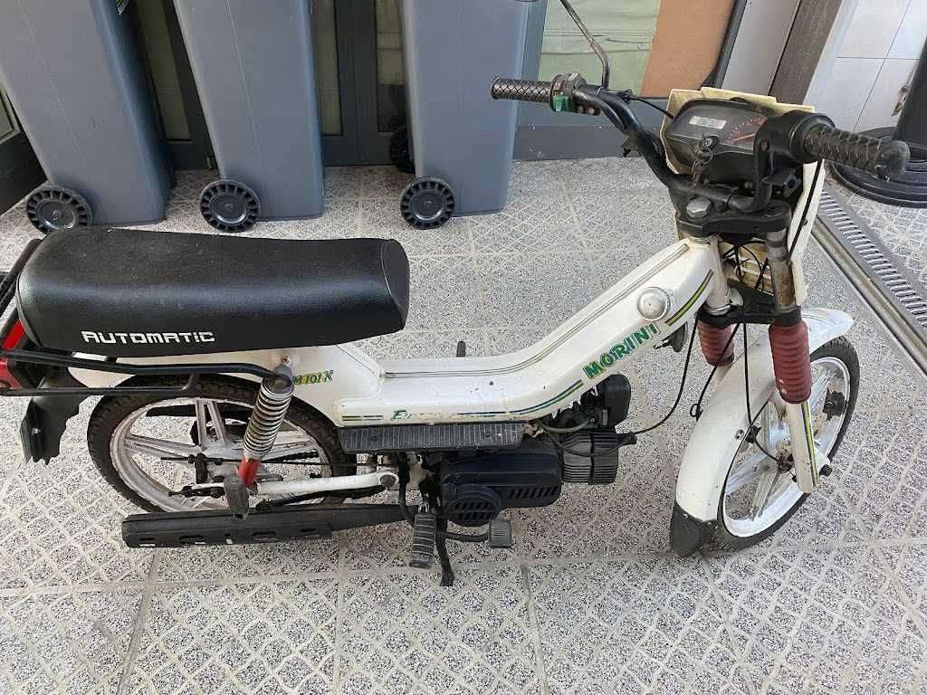 Vendo yamaha 125 e Morini Europa Automatic