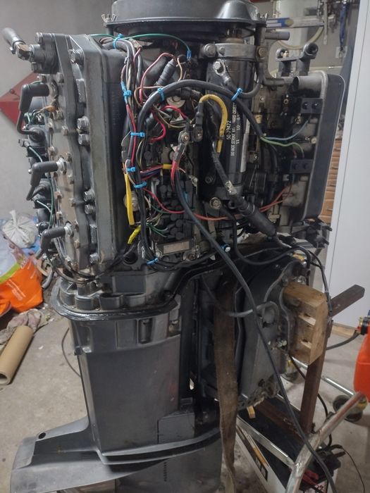 Silnik zaburtowy Mariner V6