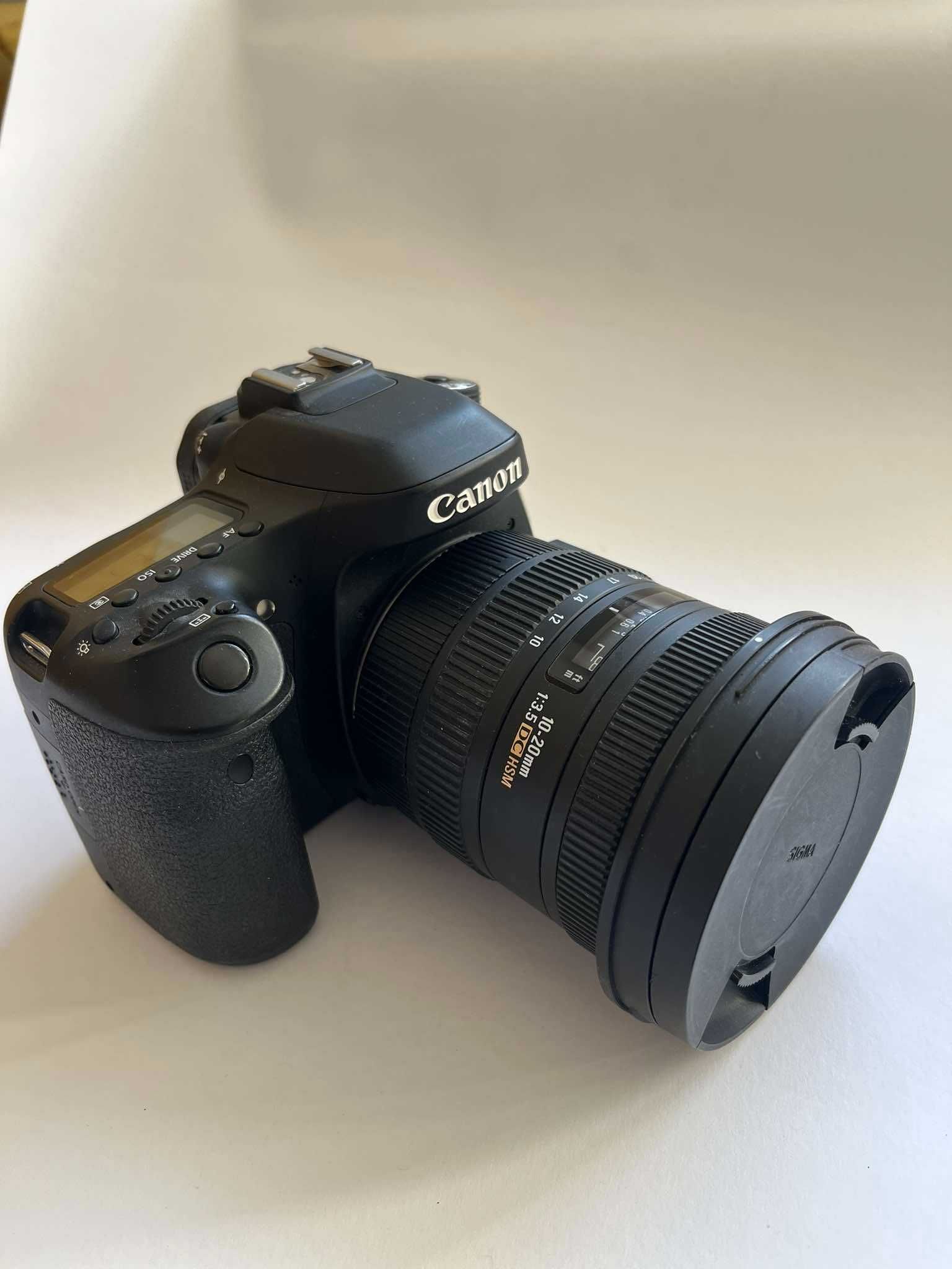 Aparat Canon 80D