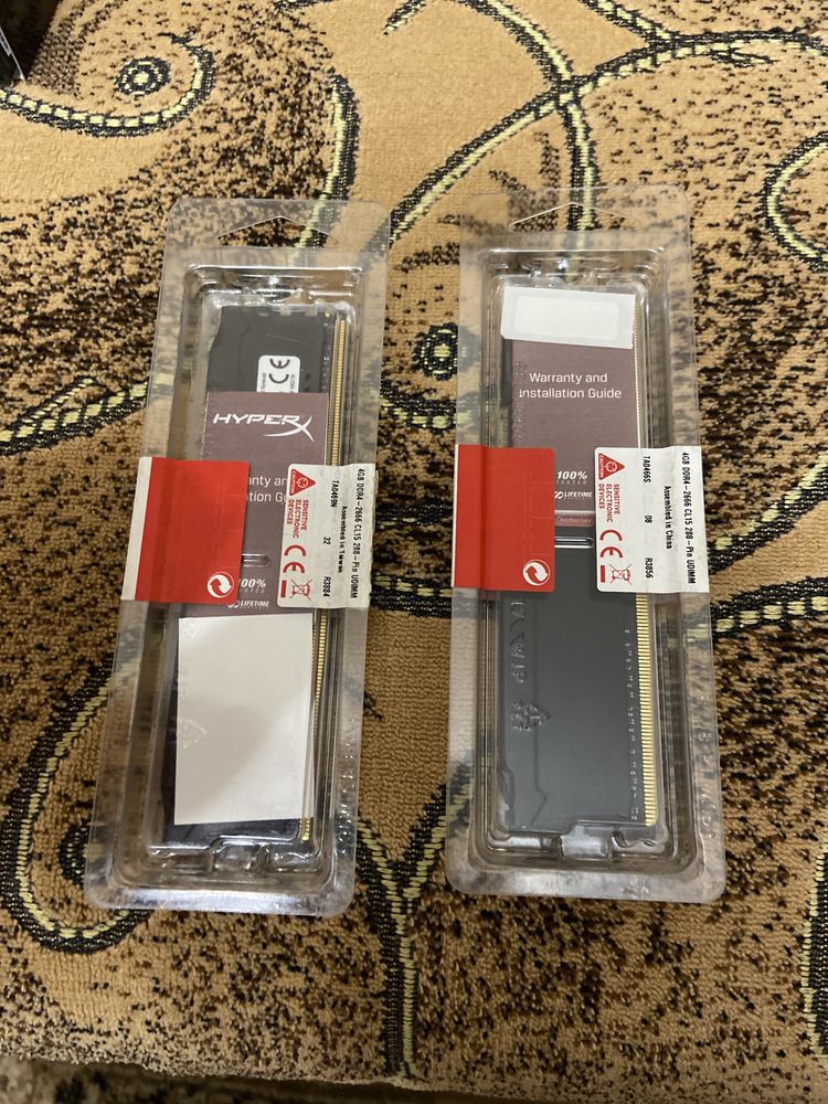 Комплект 2*4GB hyper ddr4 - 2666 CL15 288 -Pin UDIMM