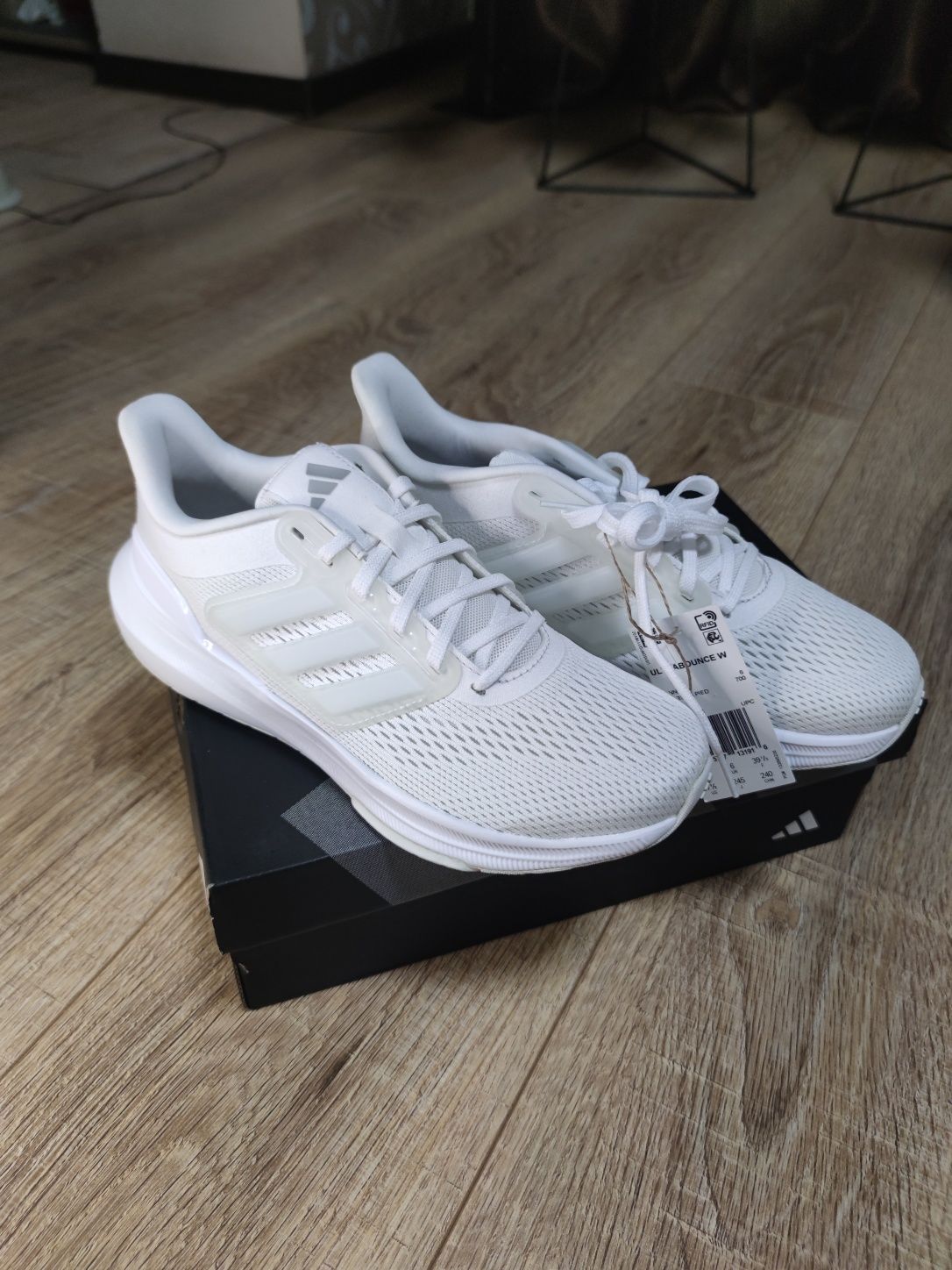 Супер ціна АКЦІЯ оригінал Кроссовки кросівки Адідас Adidas білі белые