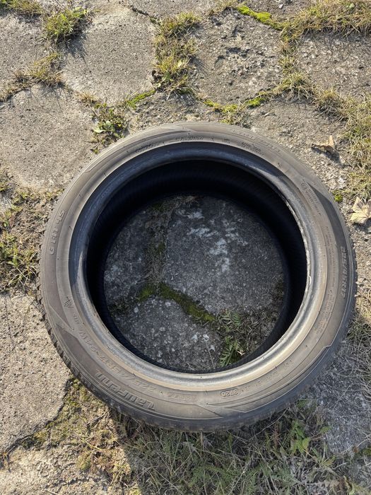 Opona zimowa 225/45/R17 Laufenn