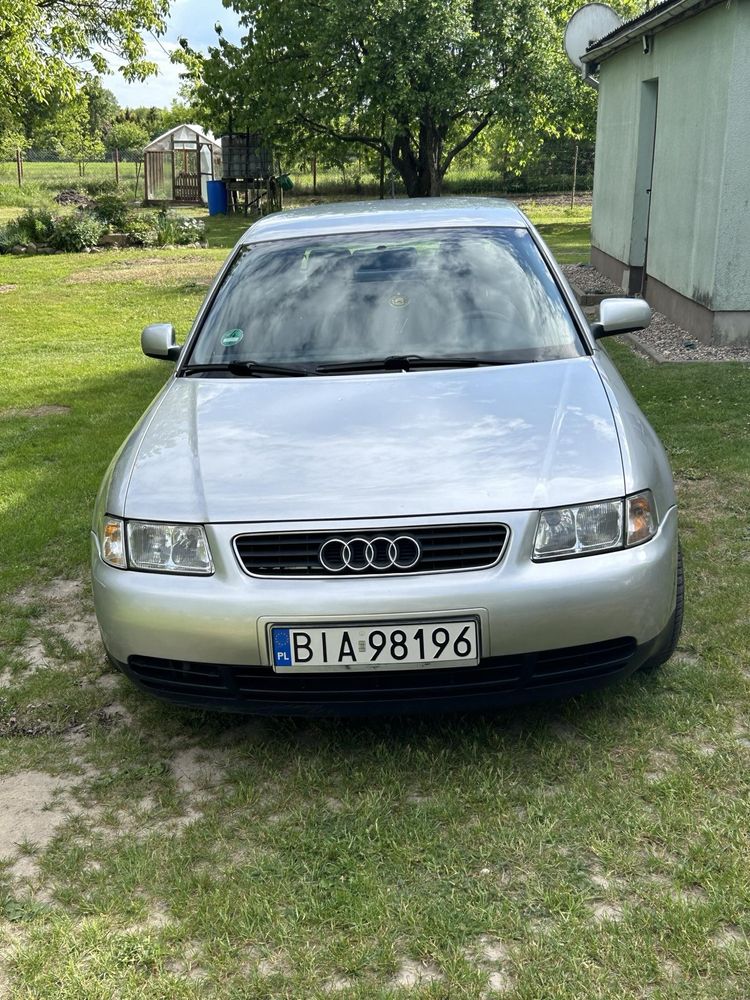 Audi A3 8L 2001r  1.6 benzyna