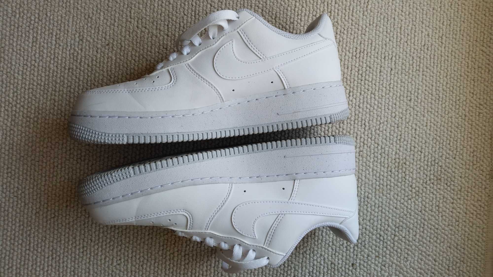 Damskie buty NIKE Air Force 1