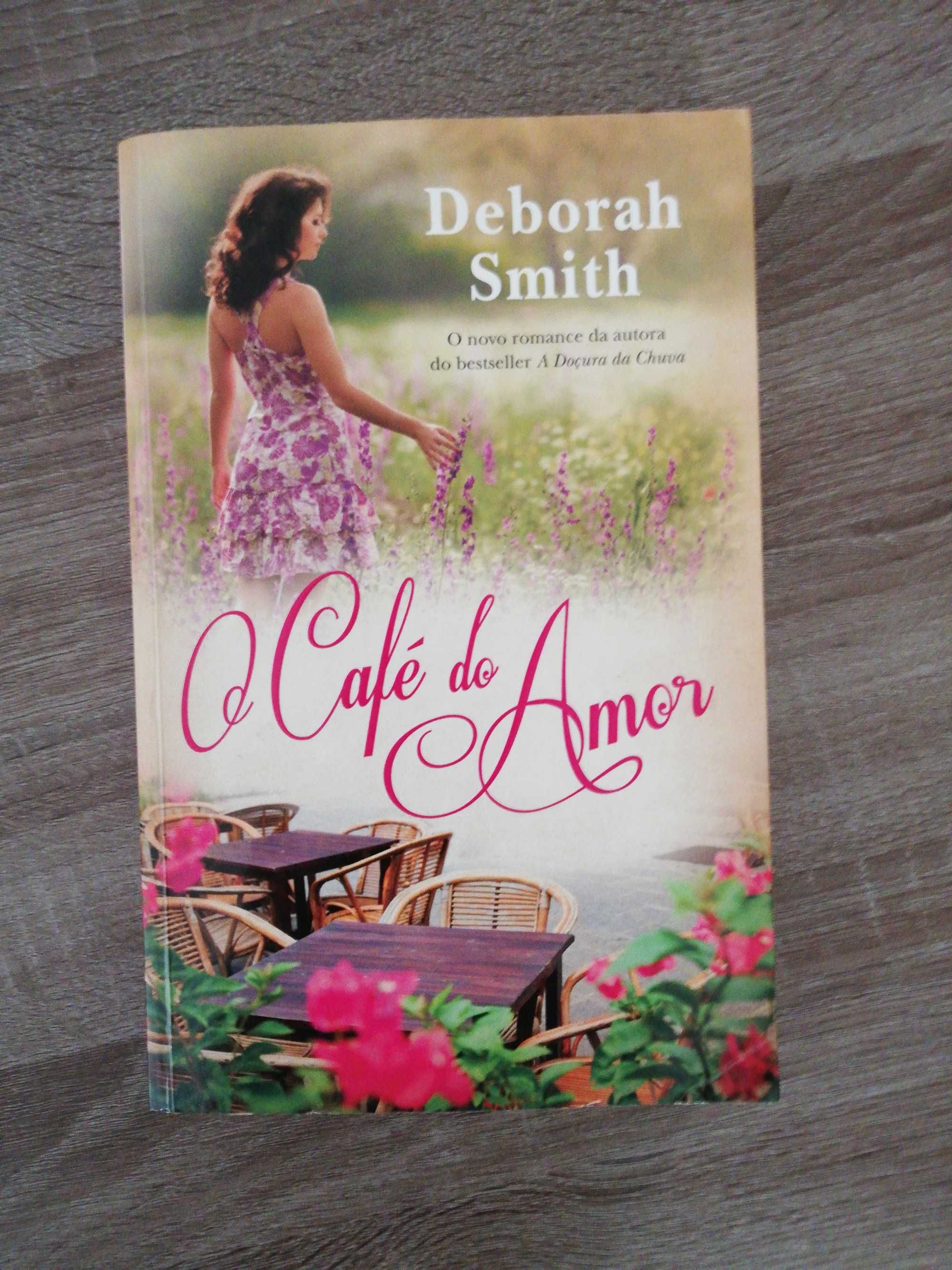 Livro "O café do Amor" de Deborah Smith