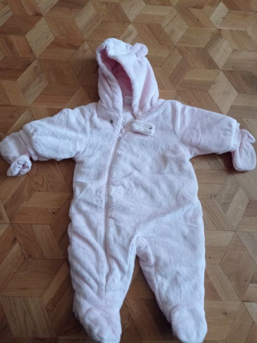 Kombinezon niemowlęcy 56