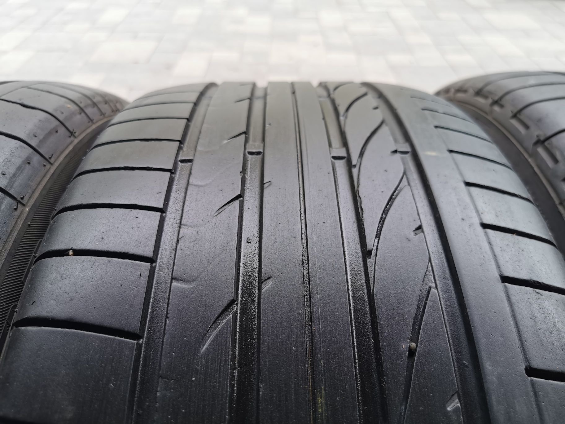 Летняя резина 285/45 R20 Bridgestone Dueler