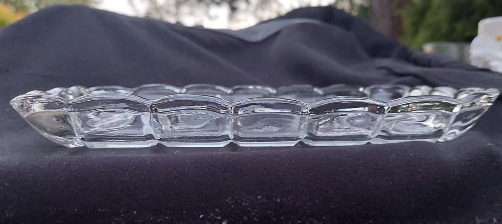 Taca tacka podstawka prl kryształ patera