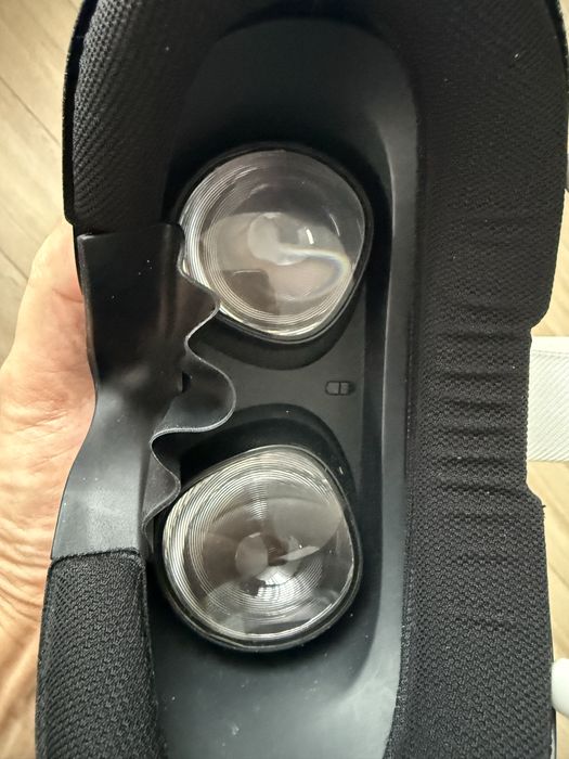 Meta Oculus Quest 2 64 + Зарядна станція ANKER