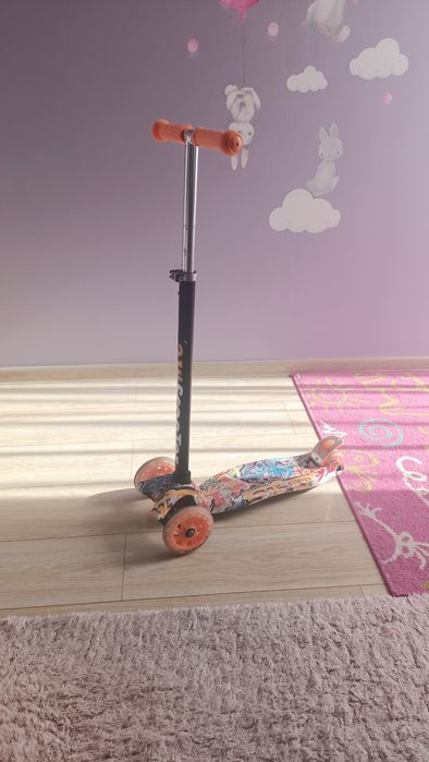 Hulajnoga scooter  na 3 kołach