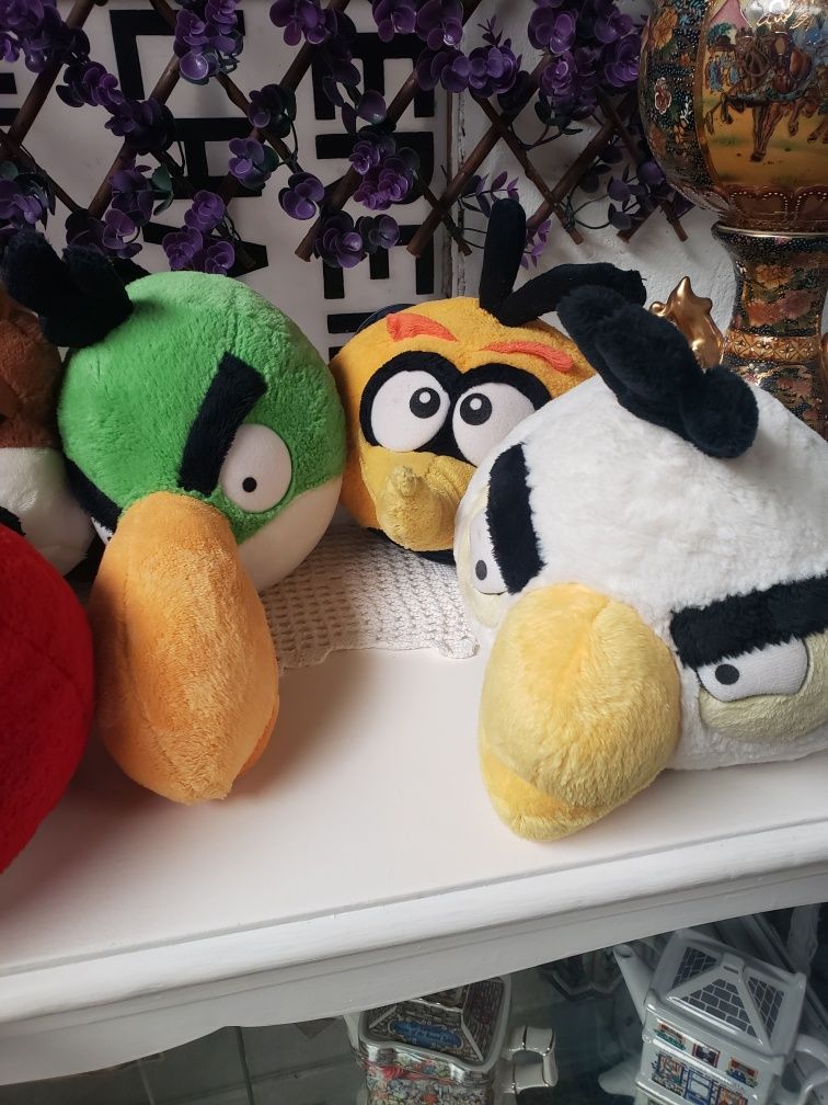 peluches Angry Birds/ outros