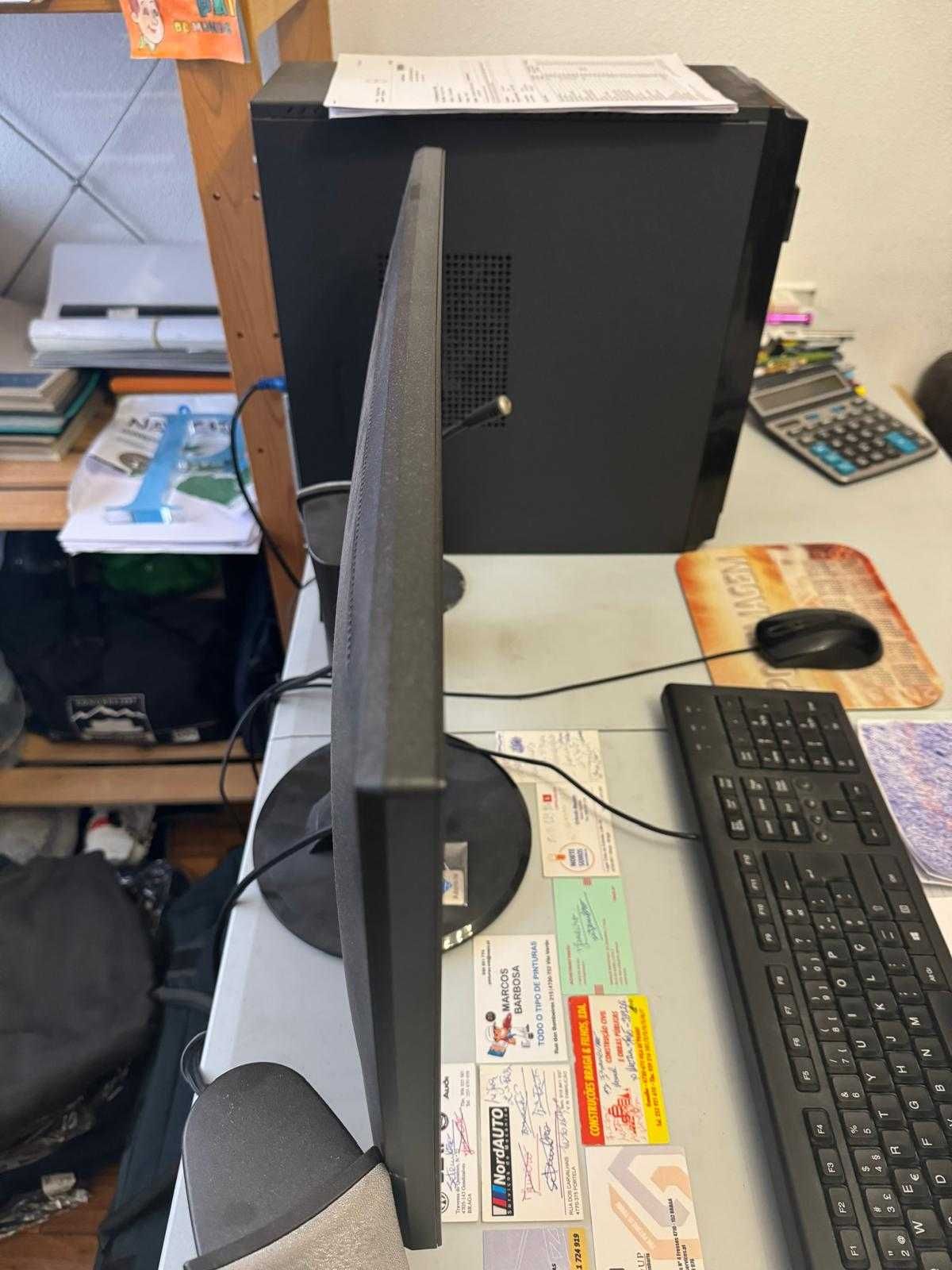 Monitor como novo