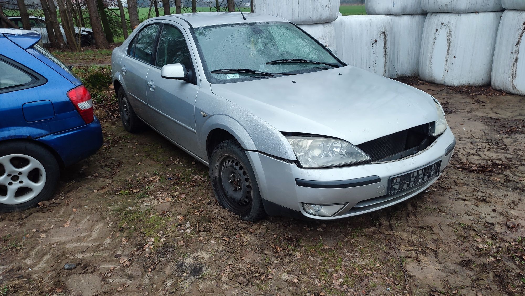 Mondeo MK3 60 , 6O maska zderzak błotnik drzwi klapa lusterko hak 1.8