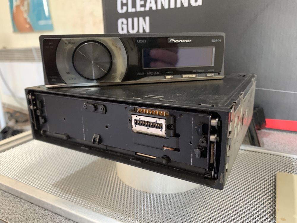 Автомагнітола Pioneer deh-p7000ub