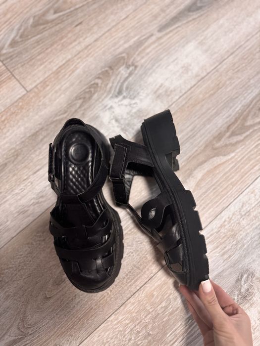 Босоніжки шкіряні Fashionista Inspo 37 розмір