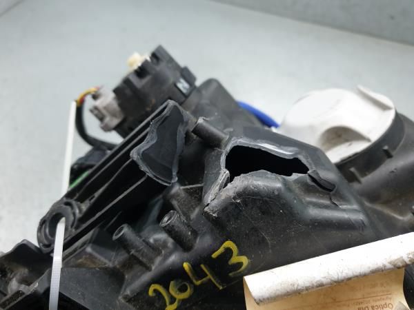 Ótica / farol direita NISSAN X-Trail (T32)