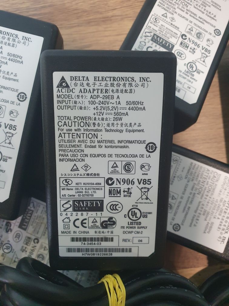 Блок питания живлення зарядка зарядное для Cisco комутаторів 12в/5,2в