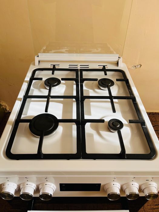 Piekarnik Beko gazowo-elektryczny