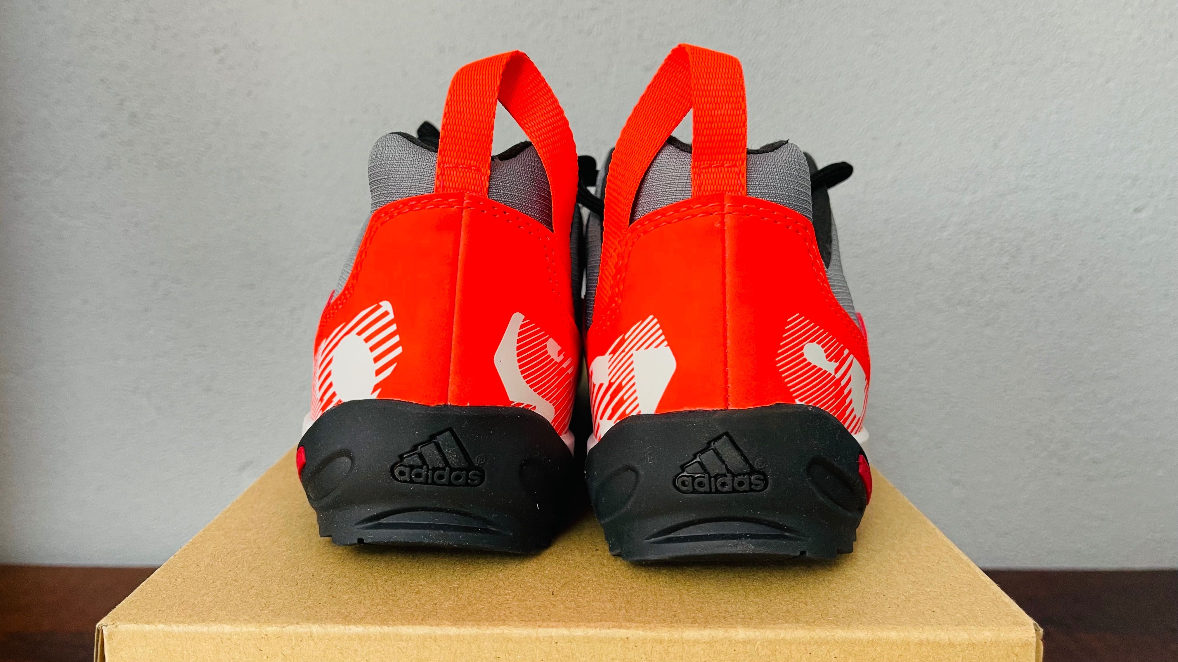 Adidas TERREX SWIFT Solo Approach roz. 40