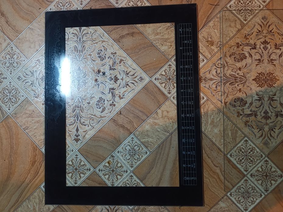 Скло до духовки або плити