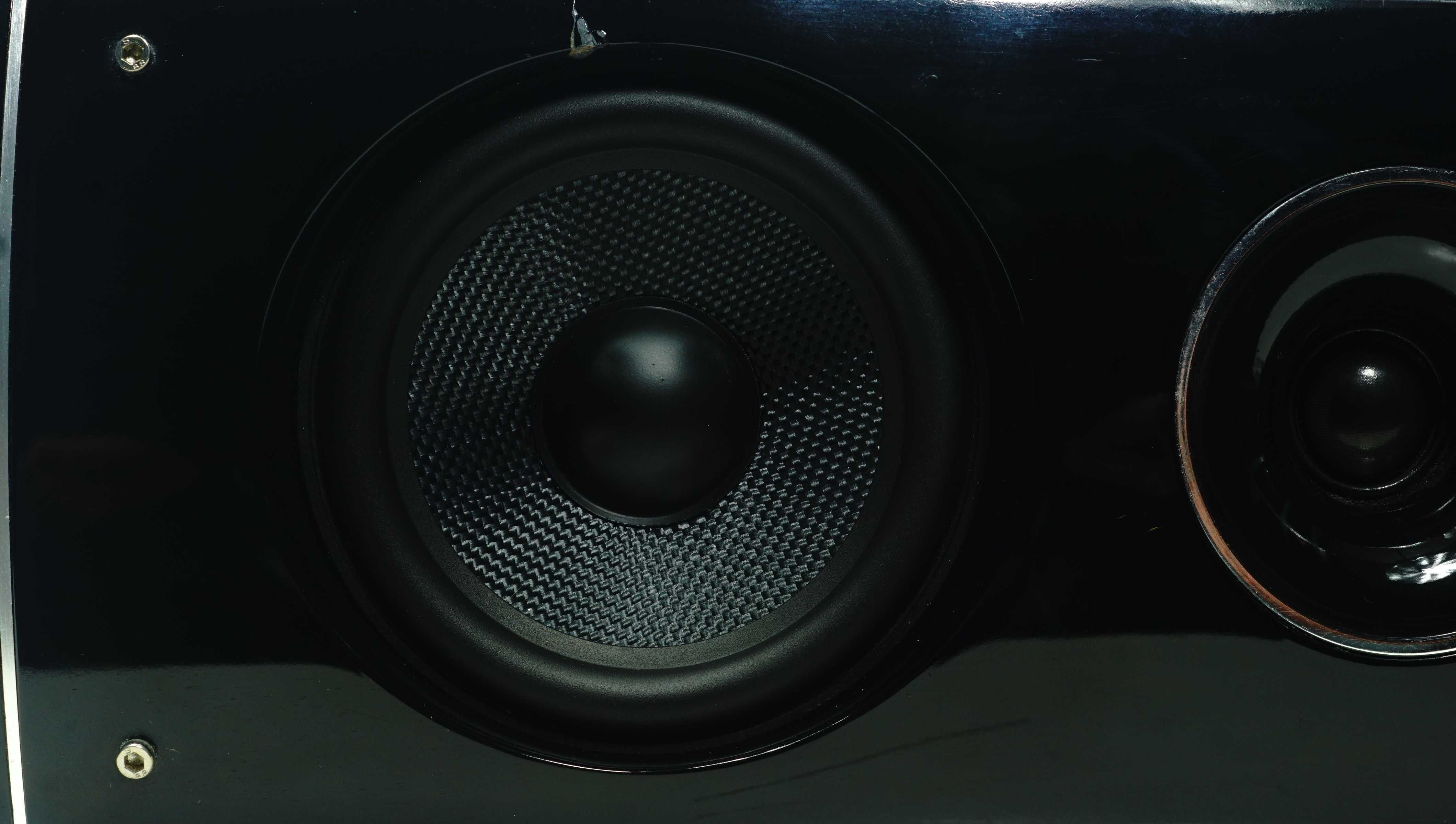 Kolumna centralna M-AUDIO HRS-85 High Gloss Połysk Piano Black Center