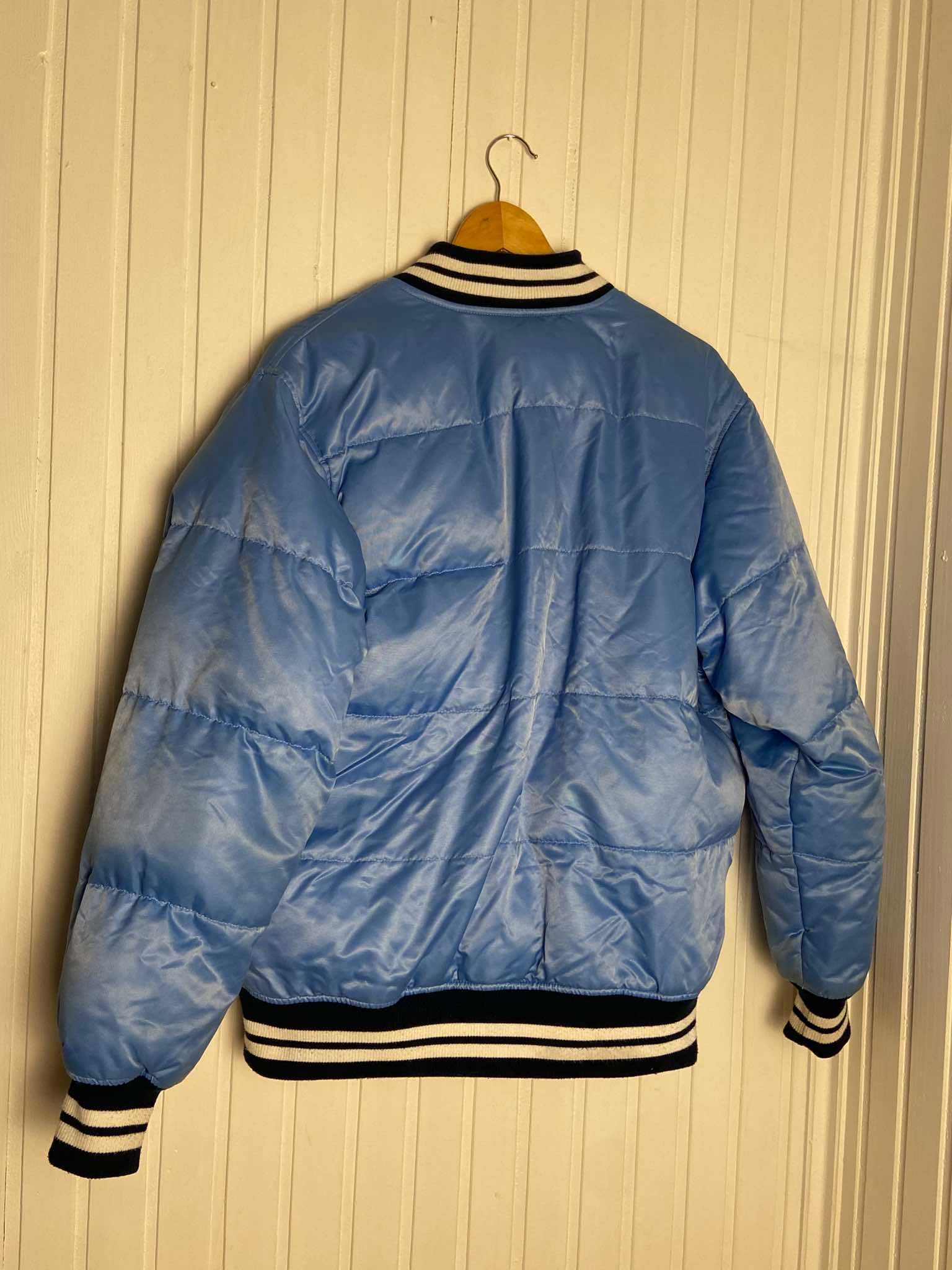 Kurtka Supreme Script Varsity Puffy rzadka 2016 rok size M używana