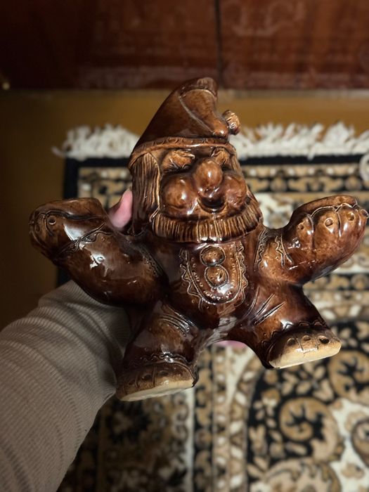 Порцеляновий підсвічник гном