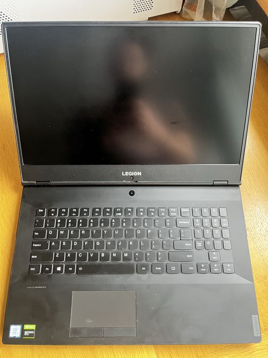 Laptop Lenovo Legion Y540-17 i5-9300HF / 16GB / 512 / Geforce GTX1650