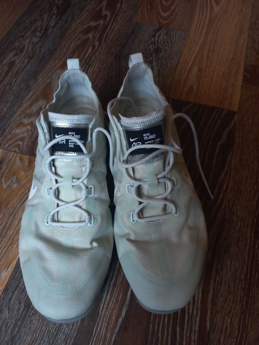 Красовки чоловічі фірмові ZARA,NIKE