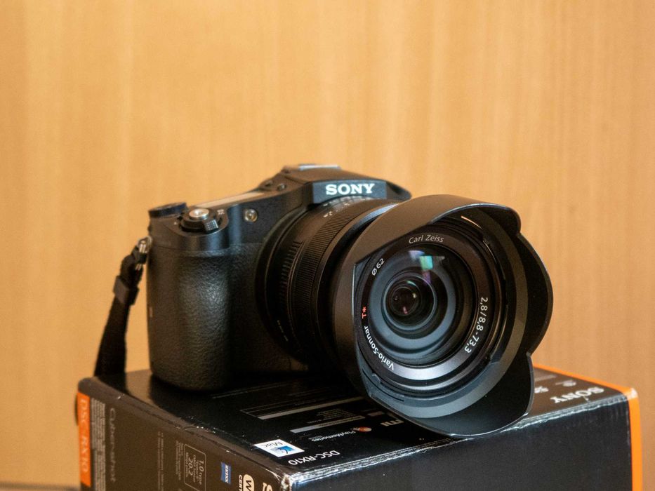 Sony RX10 – świetny stan